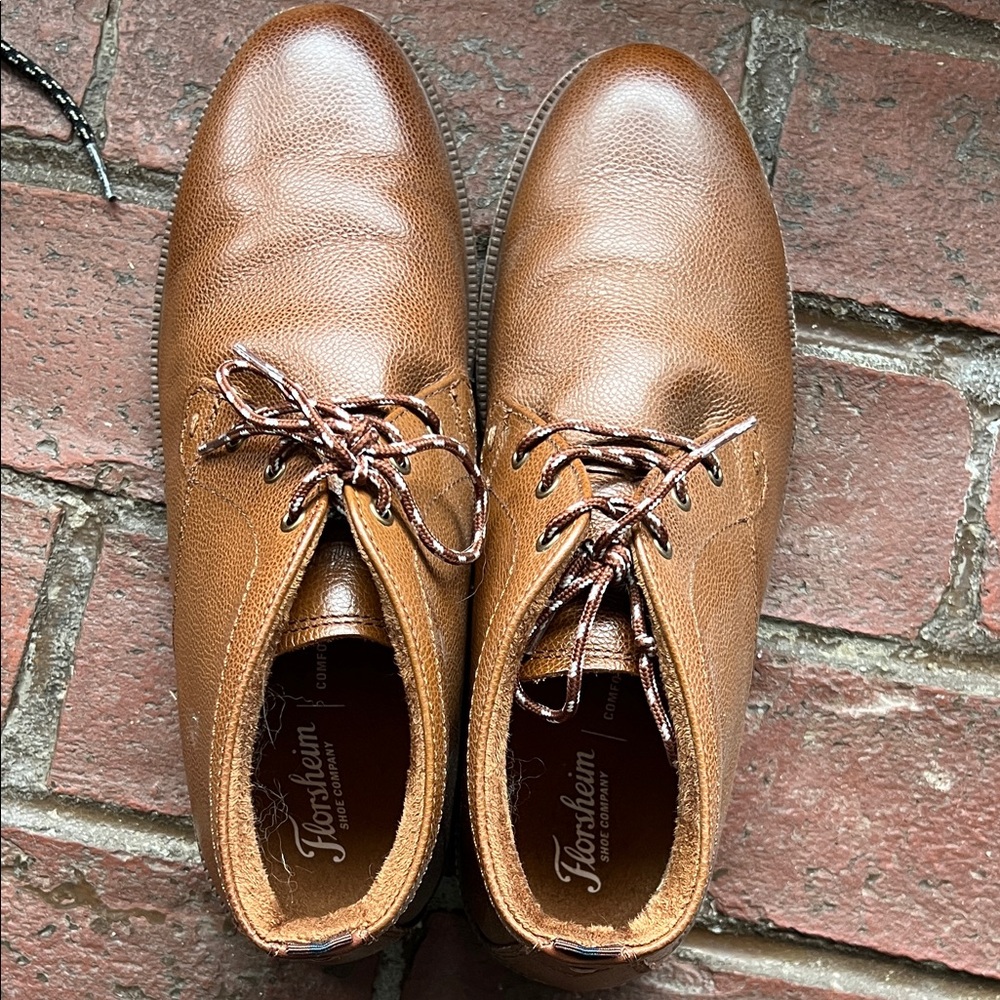 Florsheim Men's Tan Chukka Boots